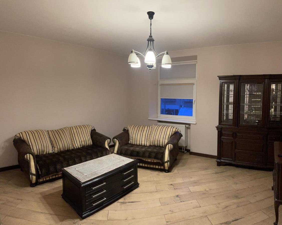 Gintautas Apartment Šiauliai Eksteriør billede